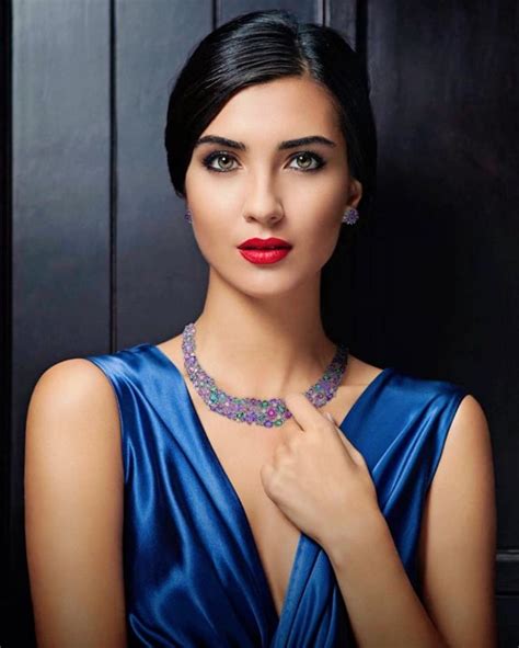 Tuba Büyüküstün👑’s Instagram photo: “💙 #tubabüyüküstün #tubabuyukustun” | Tuba büyüküstün ...