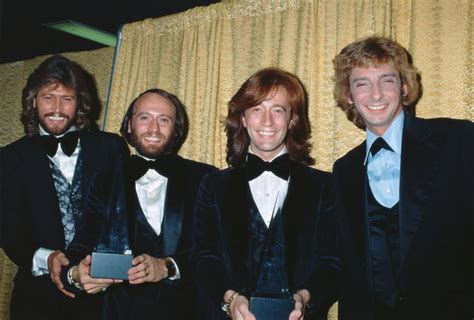 Robin Gibb, member of the Bee Gees, dies after battle with cancer | CNN