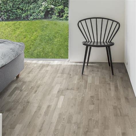 Hardwood Floors: Kahrs Wood Flooring - Kahrs Harmony Collection 3-Strip - Oak Alloy