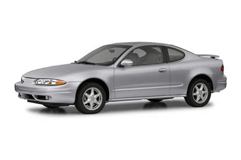 Chevrolet Alero 1999 - 2004 Sedan :: OUTSTANDING CARS