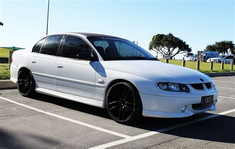 2002 Holden Commodore Ss - BoostCruising