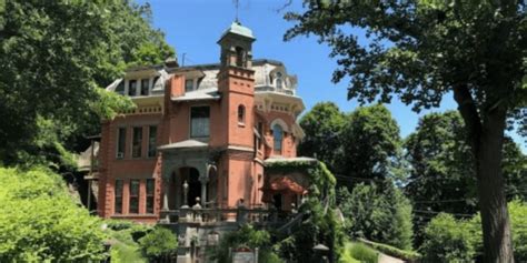 Disney's Haunted Mansion Was Inspired by Harry Packer's Historic Home ...