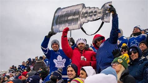 NHL Heritage Classic in Hamilton was 'hockey heaven' for fans | CBC News