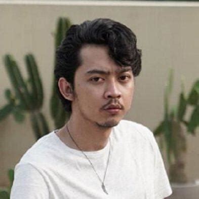 Pamungkas Lyrics, Songs, and Albums | Genius