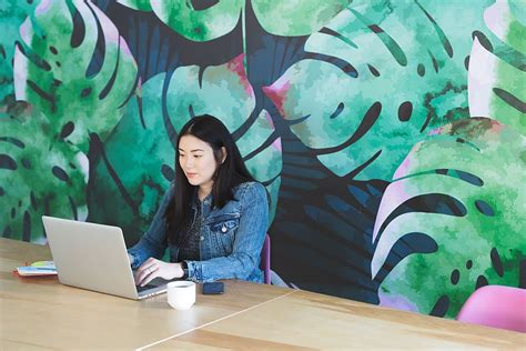 Free download | leaf, wall, space, photo, Coffee, Women, Business ...