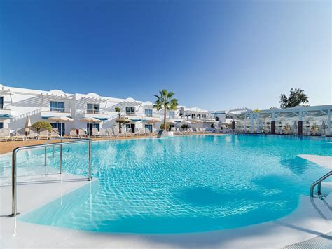 HOTEL ARENA BEACH (AU$136): 2021 Prices & Reviews (Corralejo, Spain ...