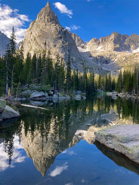 Crater Lake hike via Mirror Lake Indian Peaks Wilderness