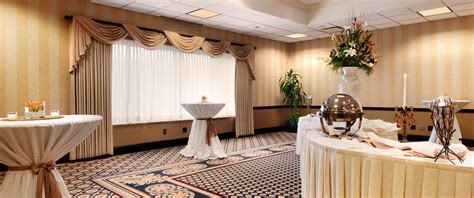 Lisle Event Space at DoubleTree by Hilton Near Naperville