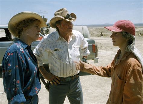 Holes Movie Warden