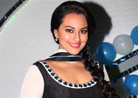 Sonakshi Sinha Movies Full streaming with english subtitles 1280 ...