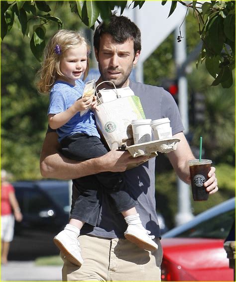 Ben & Violet Affleck - Ben Affleck Photo (1602446) - Fanpop