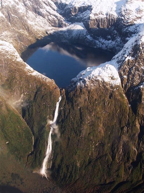 Travel Trip Journey : Sutherland Falls New Zealand