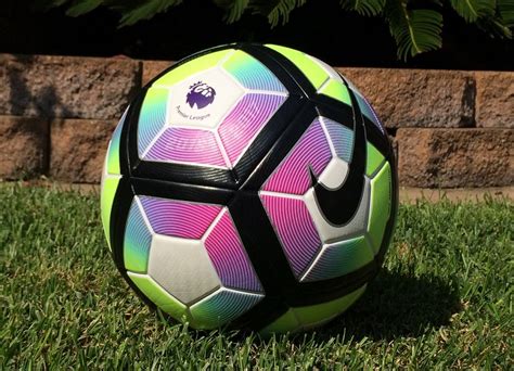 Best Soccer Balls To Check Out This Fall | Soccer Cleats 101