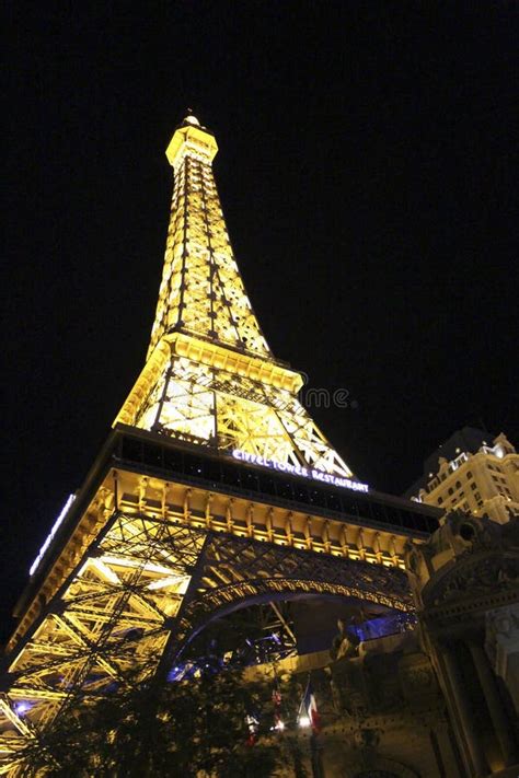 Las Vegas Eiffel Tower at Night Editorial Photography - Image of ...