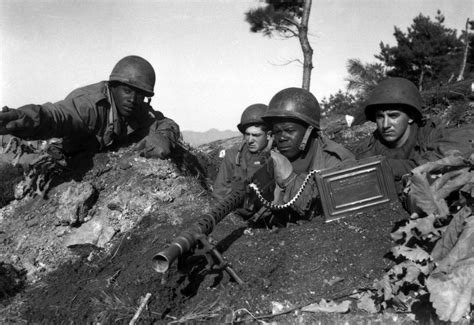 Soldiers from the U.S. 2nd Infantry Division near the Ch'ongch'on River, Korean War image - Free ...