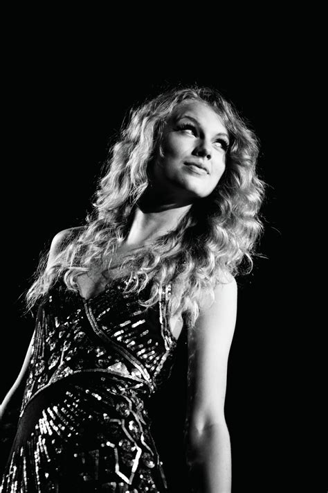 Fearless Tour 2009 Promotional Photos - Taylor Swift Photo (22397162) - Fanpop