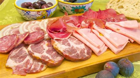 Affettati misti (Italian Cured Meat Platter) | Memorie di Angelina