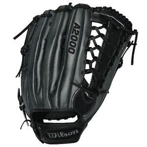 Wilson-A2000-KP92-Outfield-Baseball-Glove-12-5-Inch-WTA2000BBKP92-Black-Grey-RHT