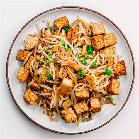 Bean Sprout Stir Fry with Tofu - Posh Journal