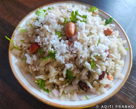 Dadpe Pohe : A Classic Maharashtrian Breakfast - Nutritionist Aditi Prabhu