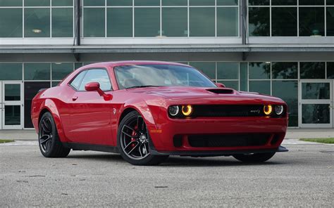 2018 Dodge Challenger SRT Hellcat Widebody: the Next Logical Step - The Car Guide