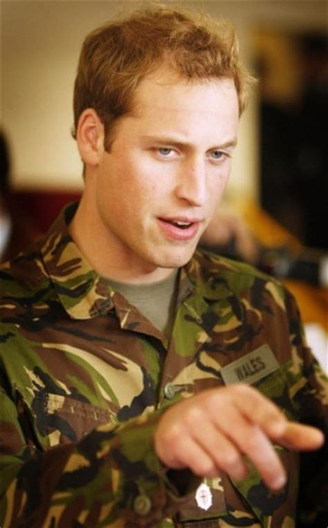 Il principe William dice addio all'esercito | tuttoNews