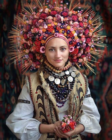 Admirable Celebration of Ukrainian Culture – Fubiz Media