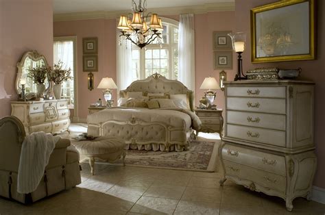 Antique White Bedroom Set | AICO Bedroom Set