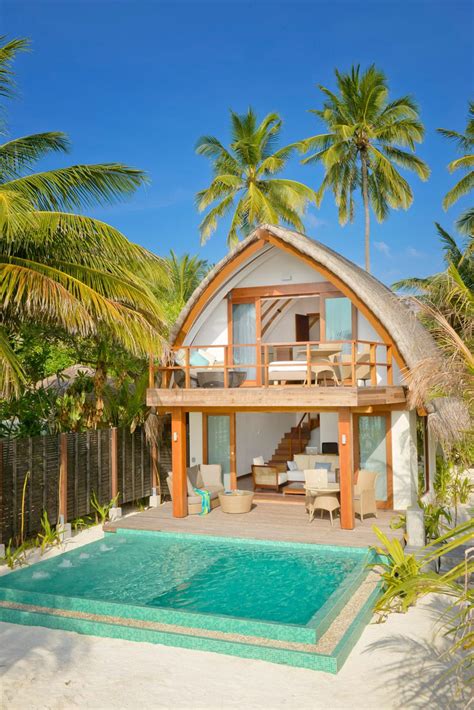 15 Fabulous Beach Houses in the Maldives | Tropical beach houses, Luxury resort, Beach cottages