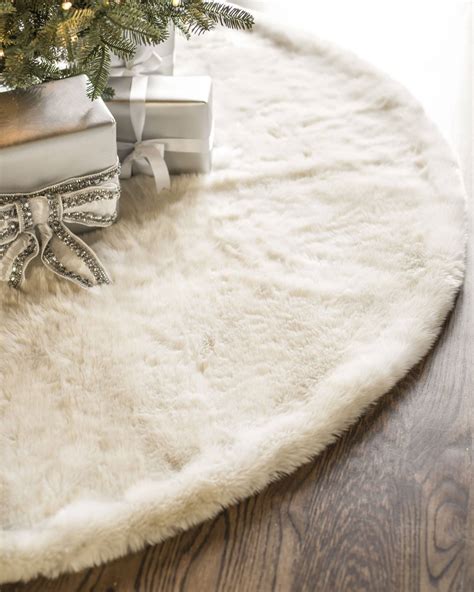 Lodge Faux Fur Christmas Tree Skirt | Balsam Hill