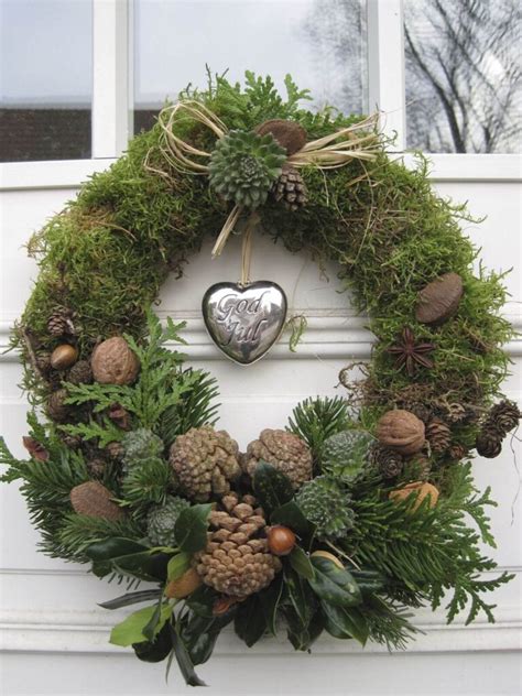 36 Best Christmas Wreath Ideas and Designs for 2021