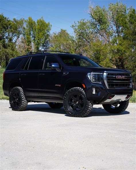 Autoplex Customs on Instagram: "2023 GMC YUKON AT4 (3,650 MILES) — 3.5” ReadyLift Lift Kit 20 ...