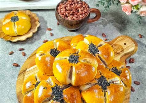 Resep Red bean flowers bread oleh Yenny Laurensia - Cookpad