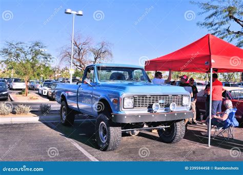 Lifted Chevrolet Four Wheel Drive Truck Editorial Stock Photo - Image ...