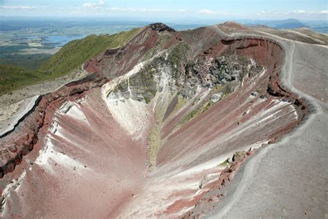 November 2007 - Aerial view of 1886 basaltic plinian eruption fissure in rhyolite dome complex ...