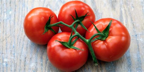 This Genetically Modified Tomato Could Help Battle Cancer, Diabetes ...