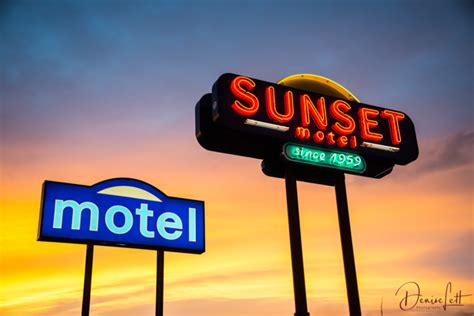 17 Sunset Motel Neon Signs at Sunset Moriarty New Mexico - Denise Lett