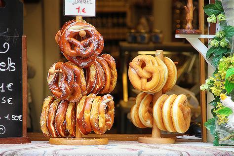 Free Images : food, produce, pumpkin, snack, carving, pretzel 5184x3456 - - 891027 - Free stock ...