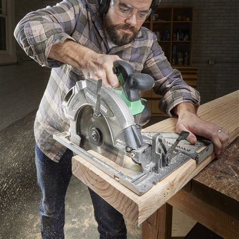 How To Use a Circular Saw: A Complete Guide | Family Handyman