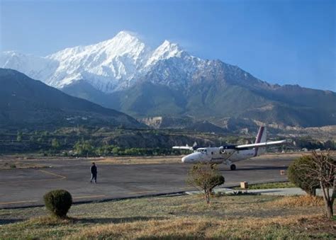 Tourists feel relieved as flights resumed at Jomsom Airport - Montagna.TV