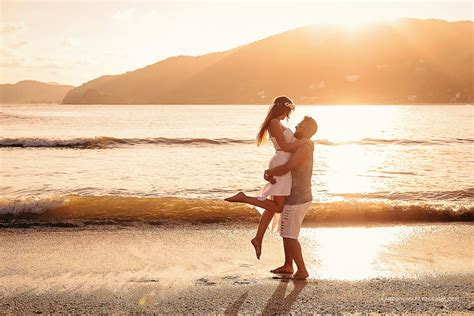 Ensaio Pré-wedding na Praia das Conchas Guarujá | Anna e Eduardo