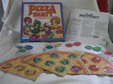 Vintage 1987 COMPLETE Pizza Party Game | Etsy | Pizza party games, Pizza party, Party