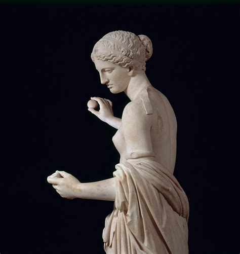 Ancient Greek Statues Of Women