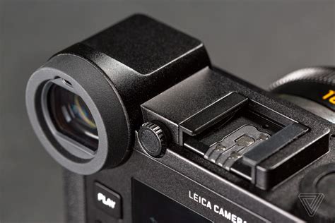 Leica CL - LEICA REVIEW