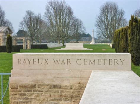 Bayeux War Cemetery - Normandy and D-Day Landings Tours