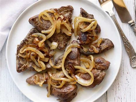 Easy Liver and Onions - Healthy Recipes Blog