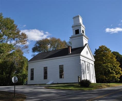 The Abington Congregational Church in Abington, in the town of Pomfret, Connecticut, has the ...