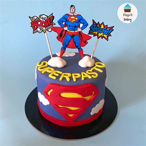 Superman cake | Superman cakes, Batman birthday cakes, Superman ...