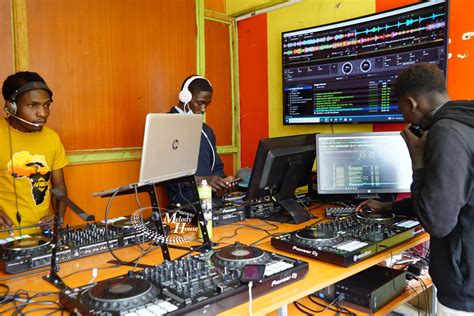 DJ School in Kenya | DJ Academy in Nairobi | DJ Courses