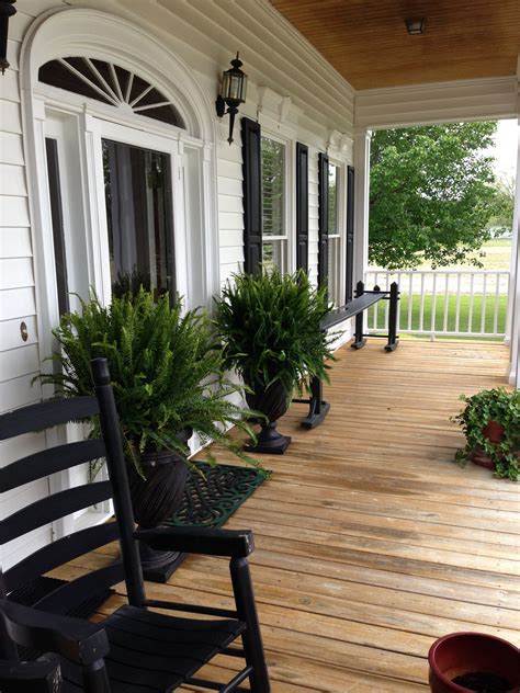 Southern front porch | Front porch decorating, Front porch design ...